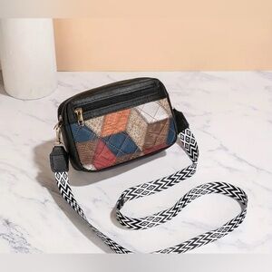 BRAND NEW FASHION GEOMETRIC PATTERN CROSSBODY BAG